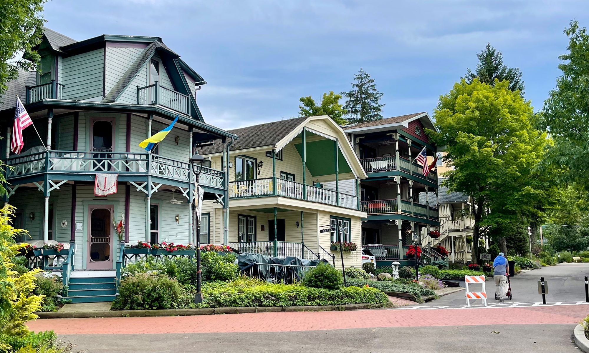 Utopia Neighborhood Club House — The Disappointed Tourist