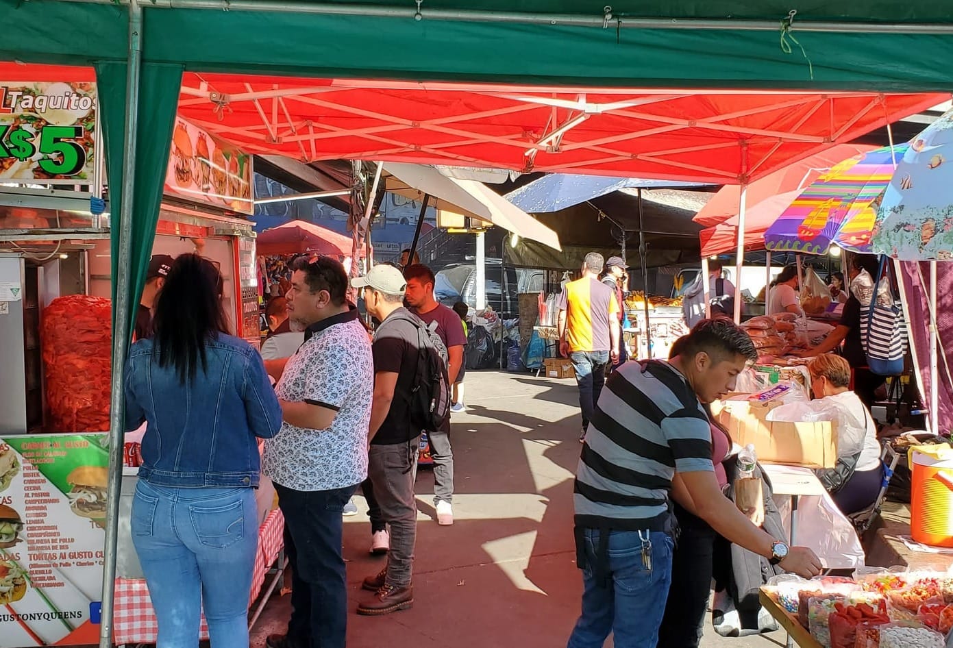 Corona Plaza: How Street Vendors Created the Soul of a Queens Neighborhood