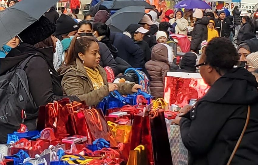 Corona Plaza: How Street Vendors Created the Soul of a Queens Neighborhood